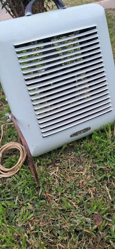 Item 878010 - Image 1