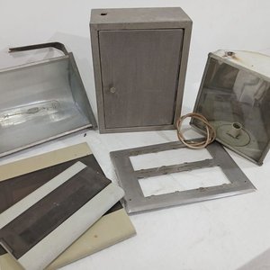 Caja de Llaves Térmicas y Artículos de Electricidad Varios - imagen 3