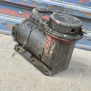 Lote anterior: Compresor para Pistola de Pintar Antiguo