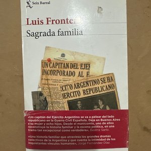 Lote anterior: Libro "Sagrada Familia" de Luis Frontera