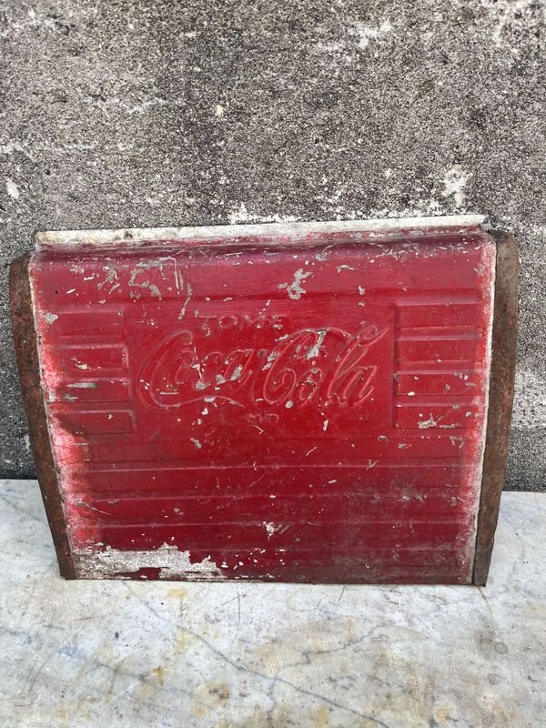 Lote siguiente: Cartel de Coca-Cola antiguo y raro