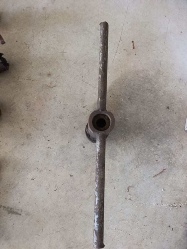 Herramientas de metal para la construcción - imagen 2