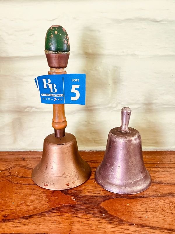2 CAMPANAS Y ADORNO COLGANTE - imagen 1