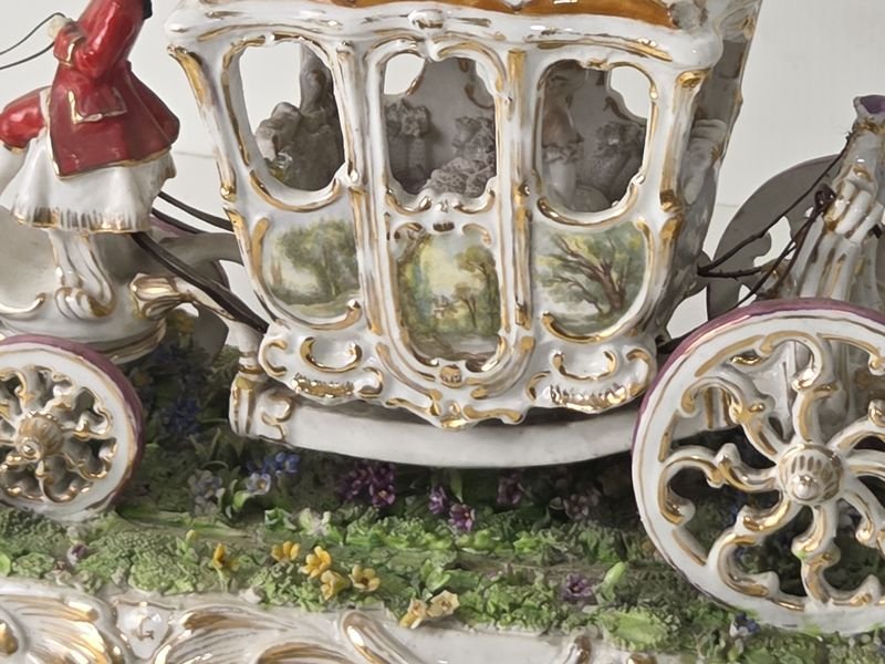 Pieza de porcelana policromada de Luigi Fabris, siglo XX - imagen 3