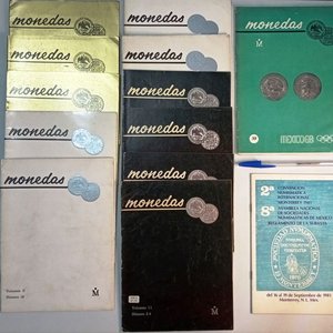 Lote anterior: 13 Publicaciones Mexicanas de Monedas y Reglamento de Subasta Numismática