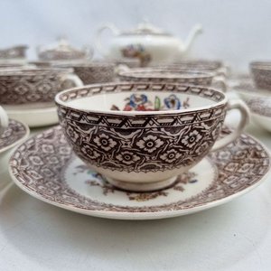Juego de Loza "Harvard Empire" Inglés con Decoración Floral y Cenefas - 51 Piezas - imagen 8