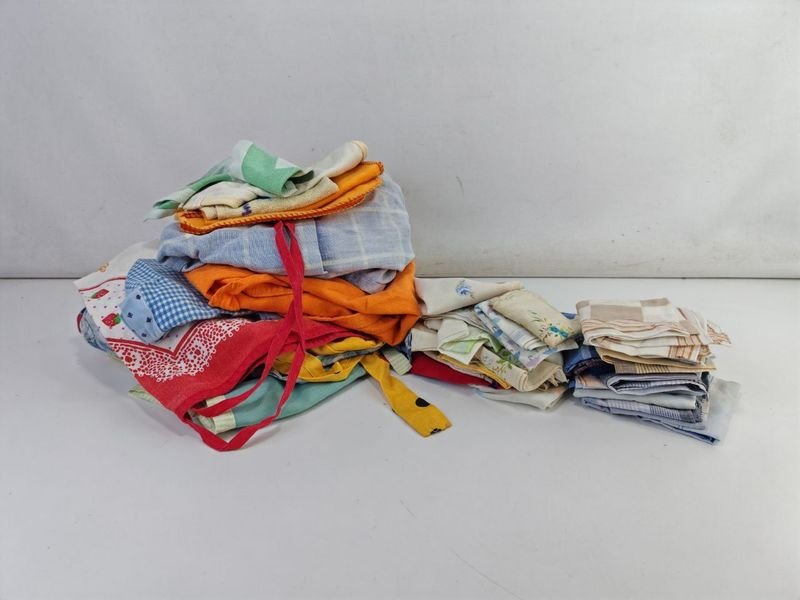 Lote siguiente: Servilletas, Delantales y Repasadores de Buen Tamaño