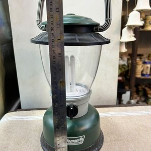Farol de Camping Coleman Verde Metálico y Plástico - imagen 5