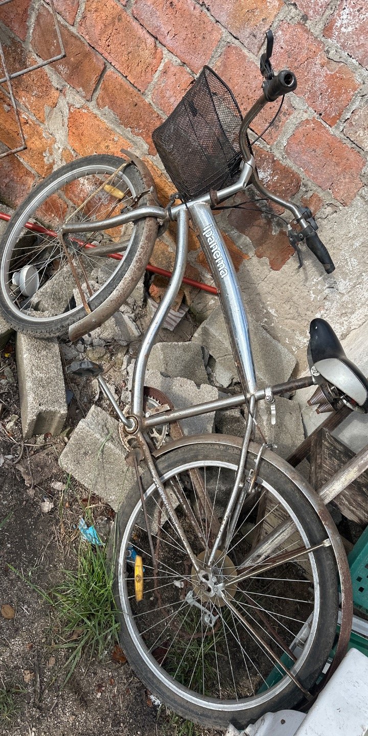 Bicicleta Clásica Rodado 26 con Canasto