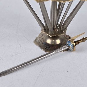 Juego de Pinchos para Copetín con Forma de Espadas Españolas - imagen 4