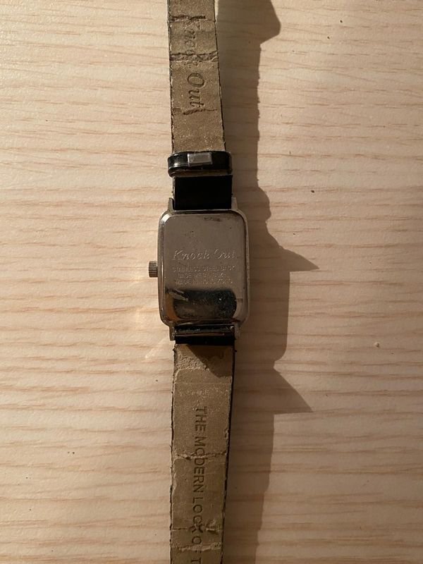 Reloj pulsera original con movimiento de cuarzo - imagen 2