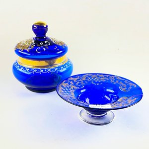 Cenicero y Alhajero de Cristal Azul con Esmalte Dorado - imagen 1