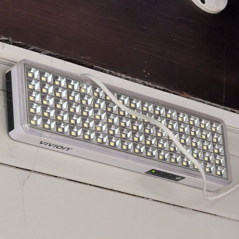 Lotes de luces de emergencia y salida - imagen 4