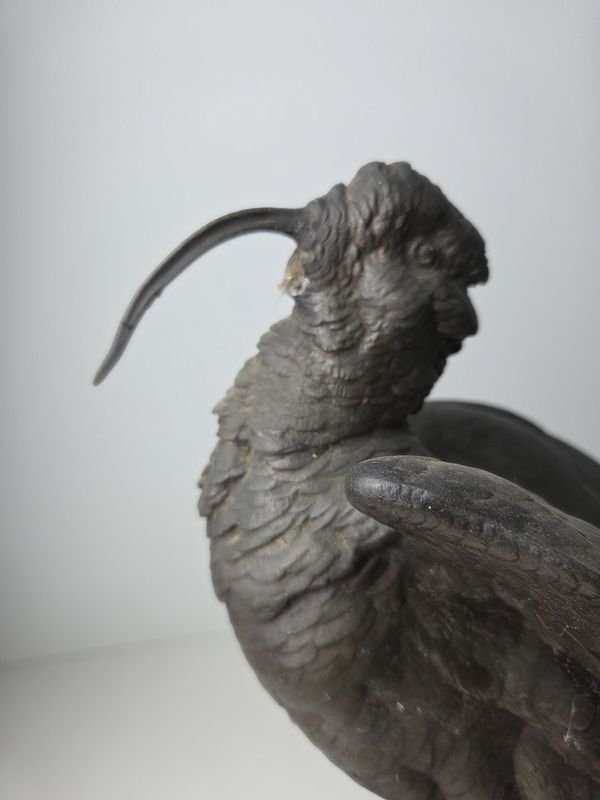 Escultura en Petit Bronce de Ave con Detalle en el Pico - imagen 6