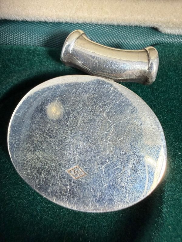 Item 881068 - Image 1