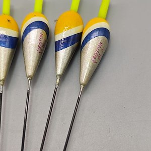 Lote de 8 Boyas de Pesca Boston con Antena Larga - imagen 3
