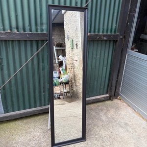 Lote anterior: Espejo de Pie Rectangular Negro