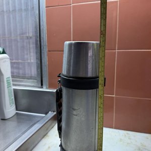 Lote de 3 Termos y 4 Mates de Diversos Materiales y Tamaños - imagen 4