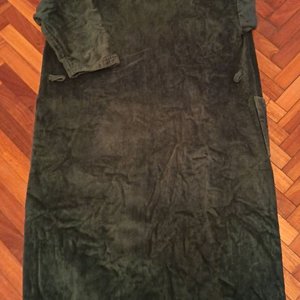 Dos Batas de Baño para Adultos: Verde y Blanca - imagen 4