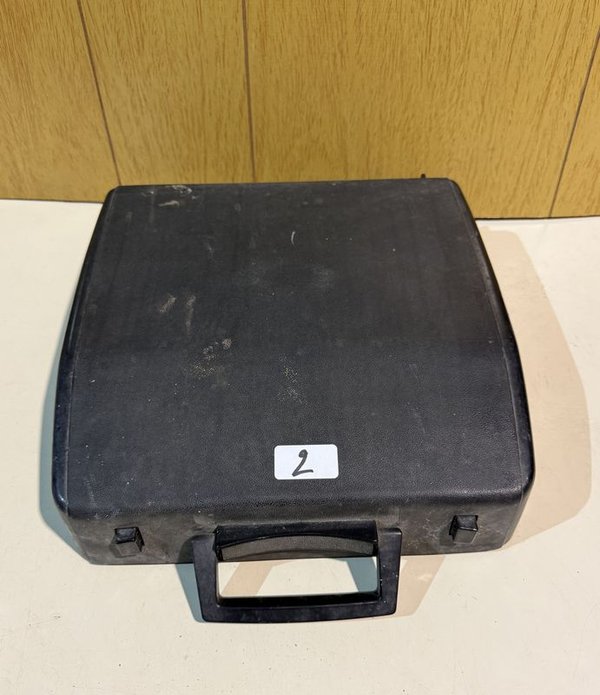 Máquina de Escribir Portátil Brother 210 Naranja con Tapa - imagen 1