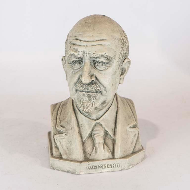 Lote siguiente: Busto de cerámica Weizmann - Medidas: 28cm