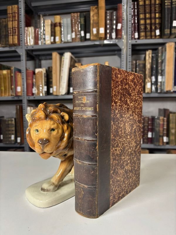 Diccionario de Antigüedades Cristianas de 1889 - Libro antiguo con estatuas de león y oso polar - imagen 4