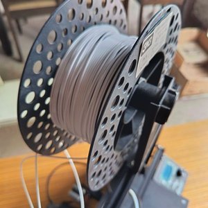 Impresora 3D Ender con Poco Uso - imagen 11