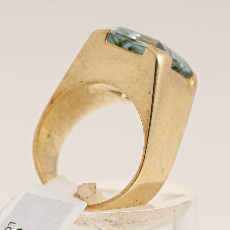 Item 2112527 - Image 4