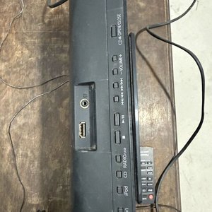 Equipo de Música Panasonic SC-HC27 con Control Remoto - imagen 4
