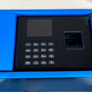 Tres Relojes de Control de Asistencia con Huella Digital Eléctricos - imagen 2