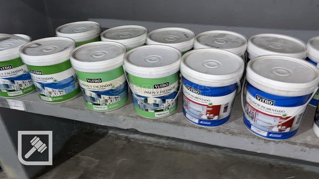 Lote de Pintura Vitro Pisos y Fachadas
