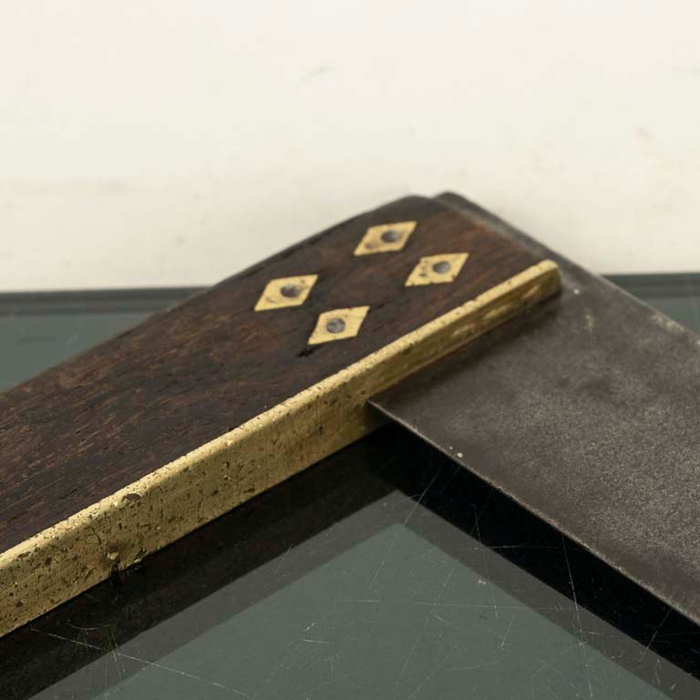 Item 2104003 - Image 1