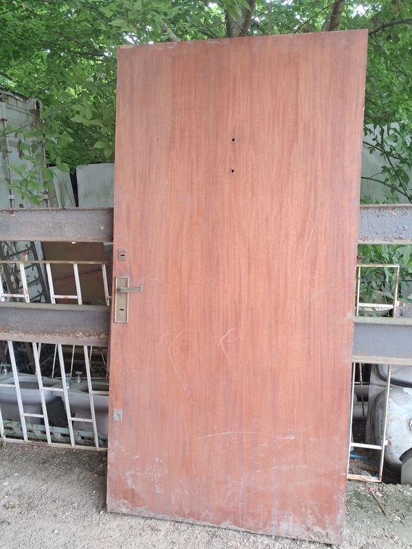 Item 882918 - Image 1