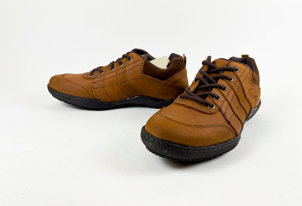 Lote anterior: Zapatos de cuero Zenit, color tabaco, tamaño 39