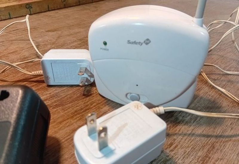 Llamada de emergencia para bebés SAFETY funcionando - imagen 2