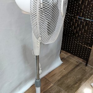 Ventilador de Pie Kassel Oscilante Blanco 3 Velocidades - imagen 5