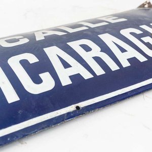 Chapa Esmaltada "Calle Nicaragua" - Señal Vial Antigua - imagen 2