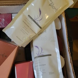 Lote de Cosméticos Natura: Perfumes, Jabones y Cremas - imagen 2