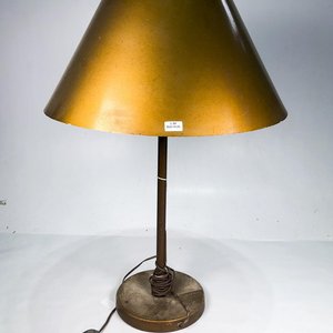 Lote anterior: Lámpara de Mesa Bronceada con Pantalla Grande