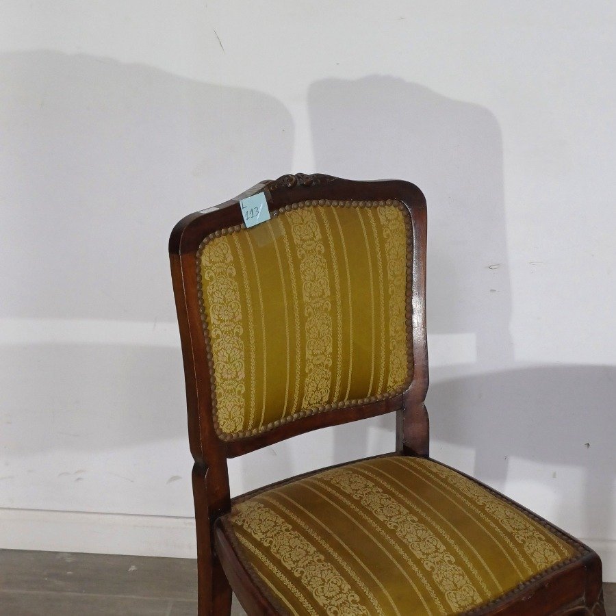 Sillas francesas trabajadas con tapizado en buen estado - imagen 4