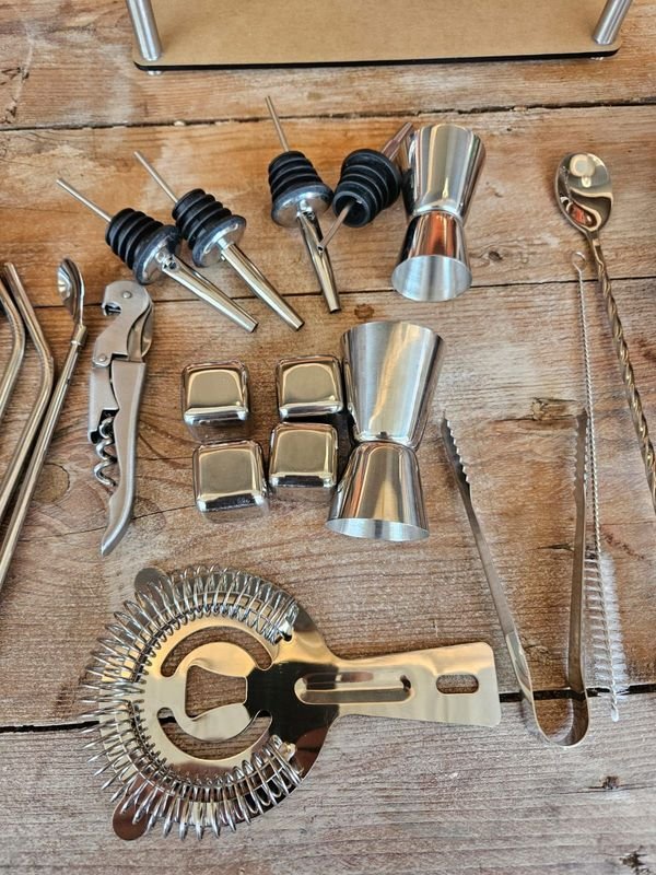 Conjunto de herramientas para preparar cócteles - imagen 4