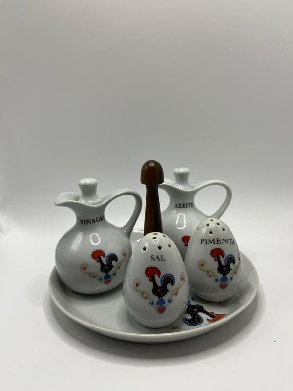 Set de especieros con bandeja y vajilla de porcelana - imagen 3