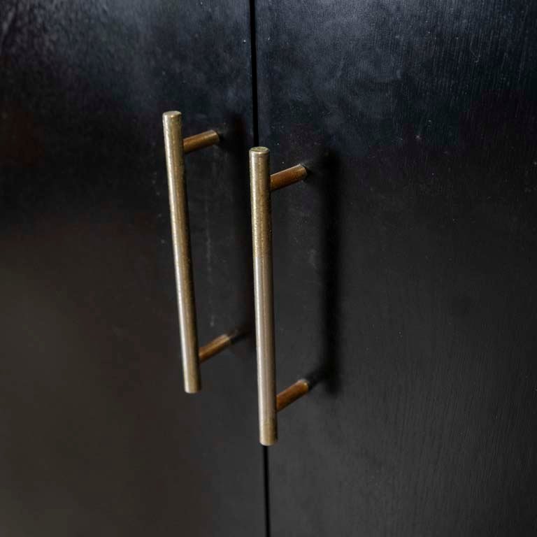 Placard de cuatro puertas enchapado en guatambu - imagen 3