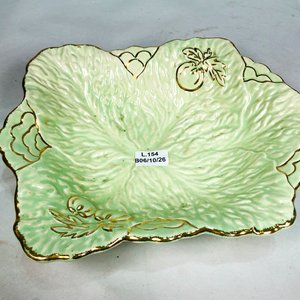Centro de Porcelana Inglesa Verde con Hojas y Bordes Dorados - 23 cm - imagen 2