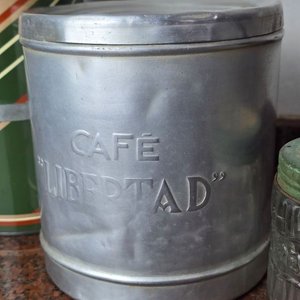 Selección de Artículos Vintage: Termo Thermos, Lata Café Libertad y Más - imagen 2
