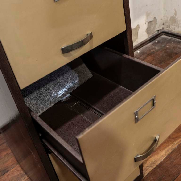 Item 2104454 - Image 1