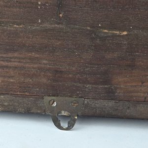 Antigua Repisa de Madera Oscura con Detalles Tallados - imagen 7