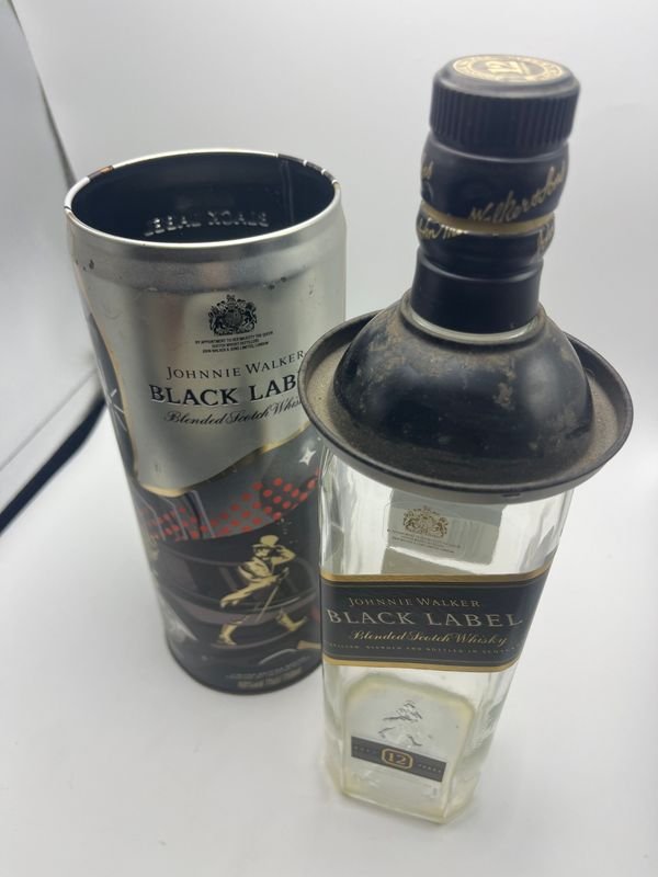 Lata antigua de Whisky Johnnie Walker - imagen 6