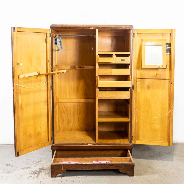 Item 2106348 - Image 1