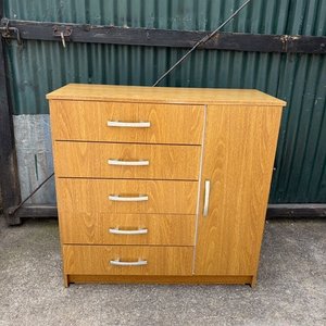 Cajonera de madera con puerta y 4 cajones - imagen 2